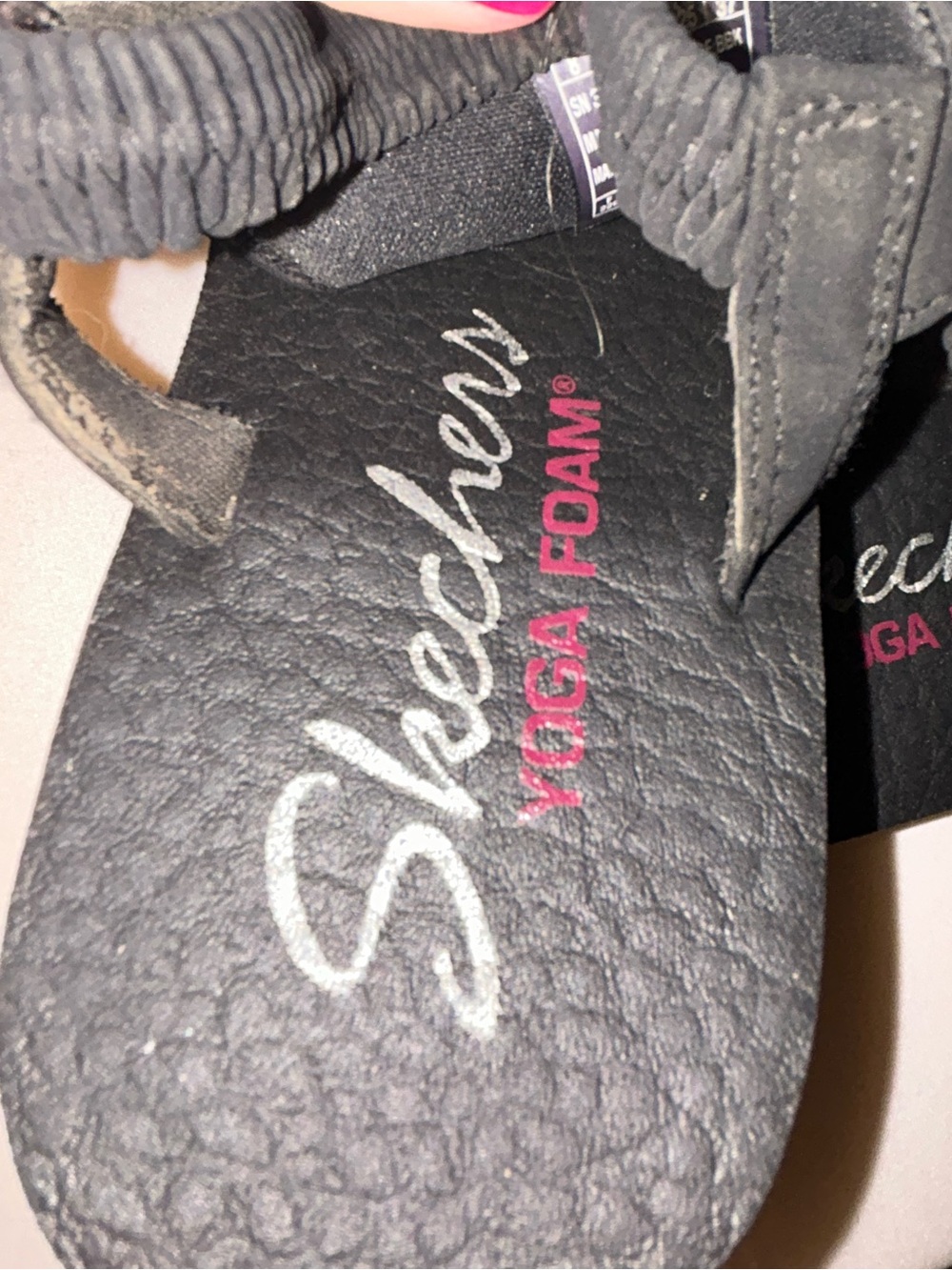 Skechers Black Rhinestone Thong Sandals - Picture 5 of 5
